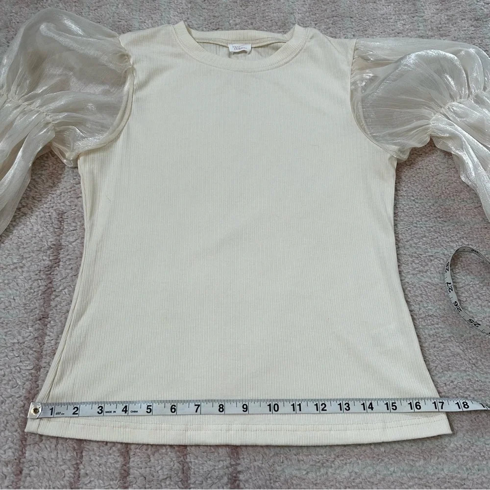 Peony Pastels Cream Ribbed Blouse with Sheer Puff Sleeves Size Large Spring